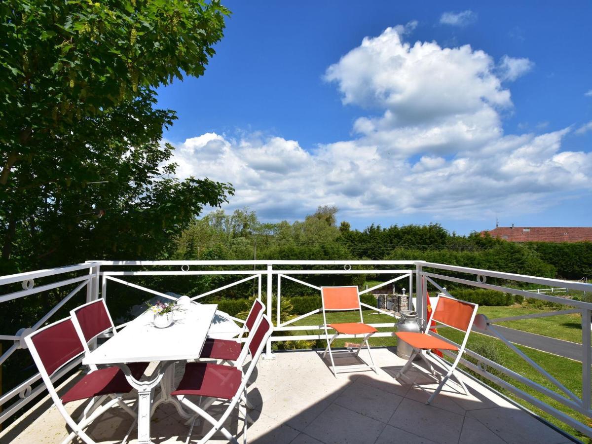 Superb Holiday Home Near The Beach Quinéville Cameră foto