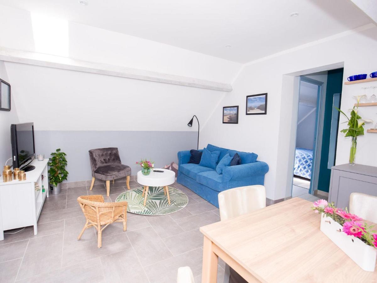 Superb Holiday Home Near The Beach Quinéville Exterior foto